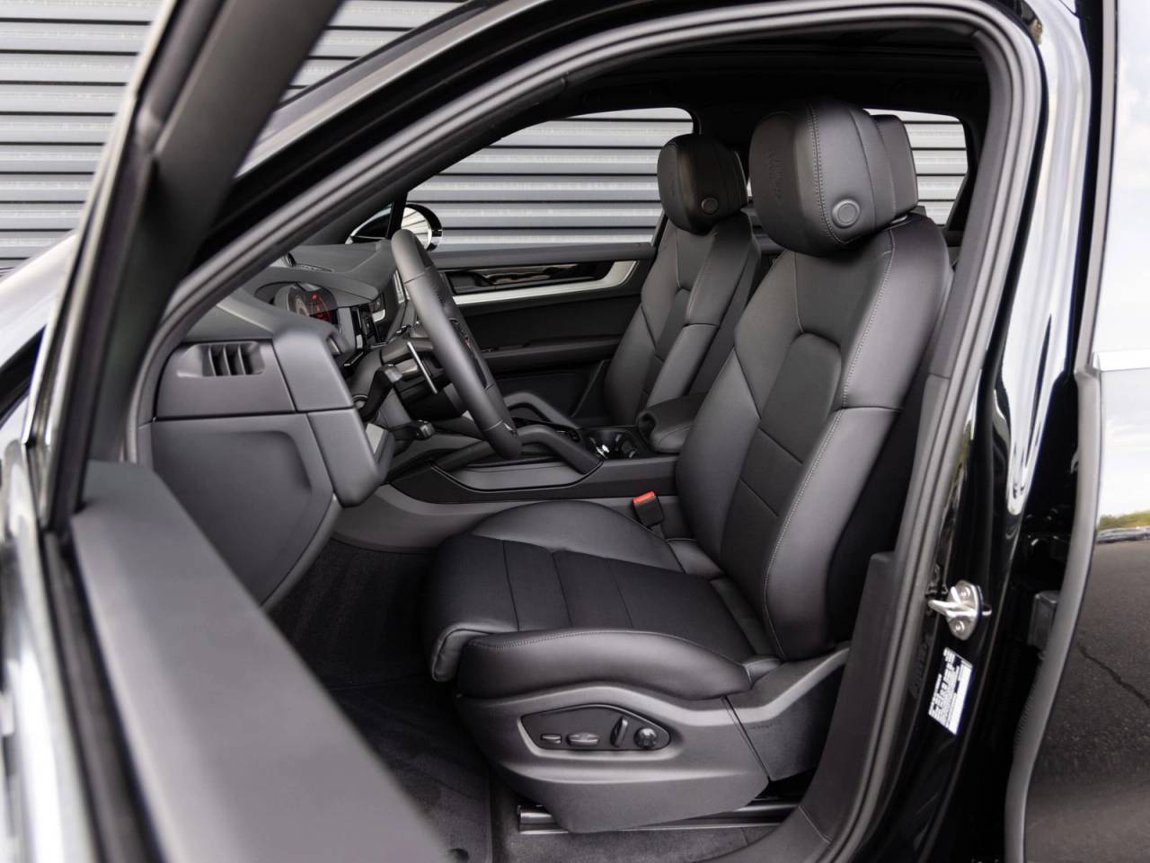 2026 Porsche Cayenne AWD