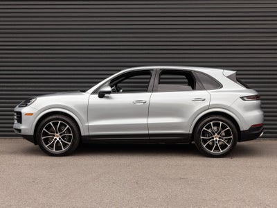 2026 Porsche Cayenne AWD