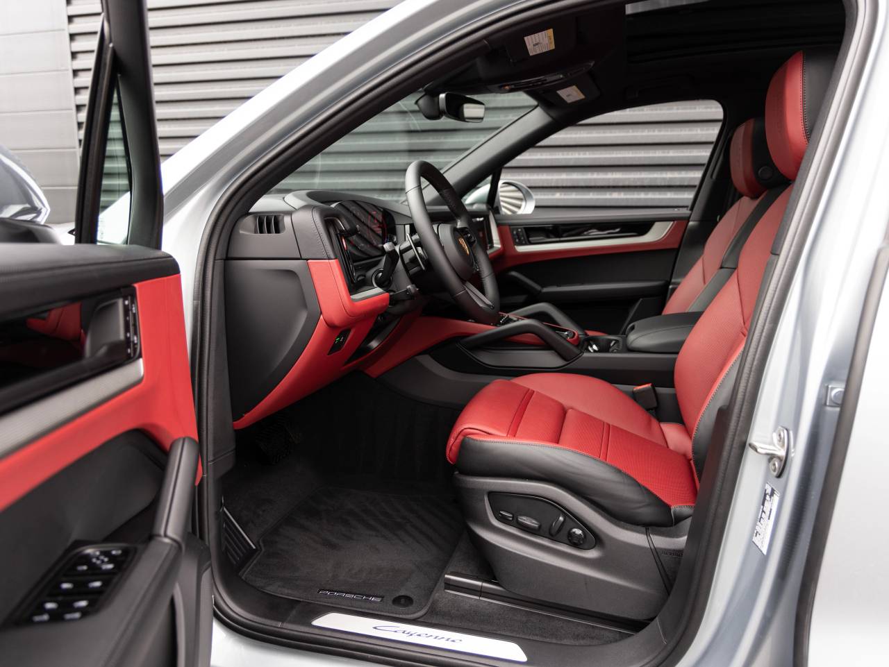 2026 Porsche Cayenne AWD