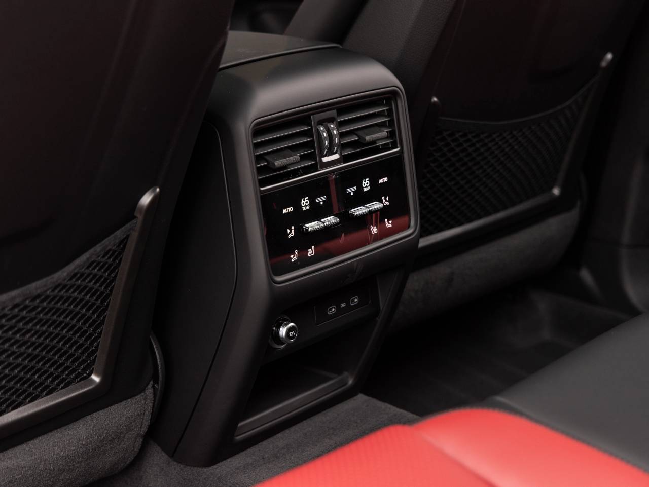 2026 Porsche Cayenne AWD