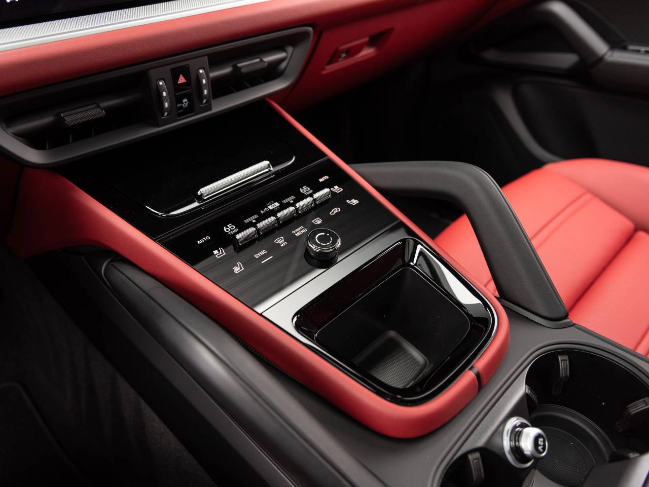 2026 Porsche Cayenne AWD