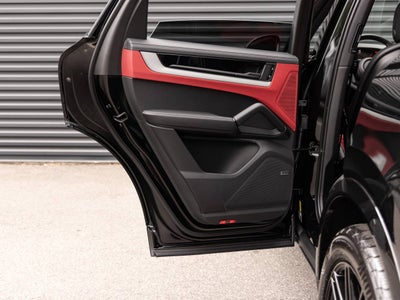 2026 Porsche Cayenne AWD