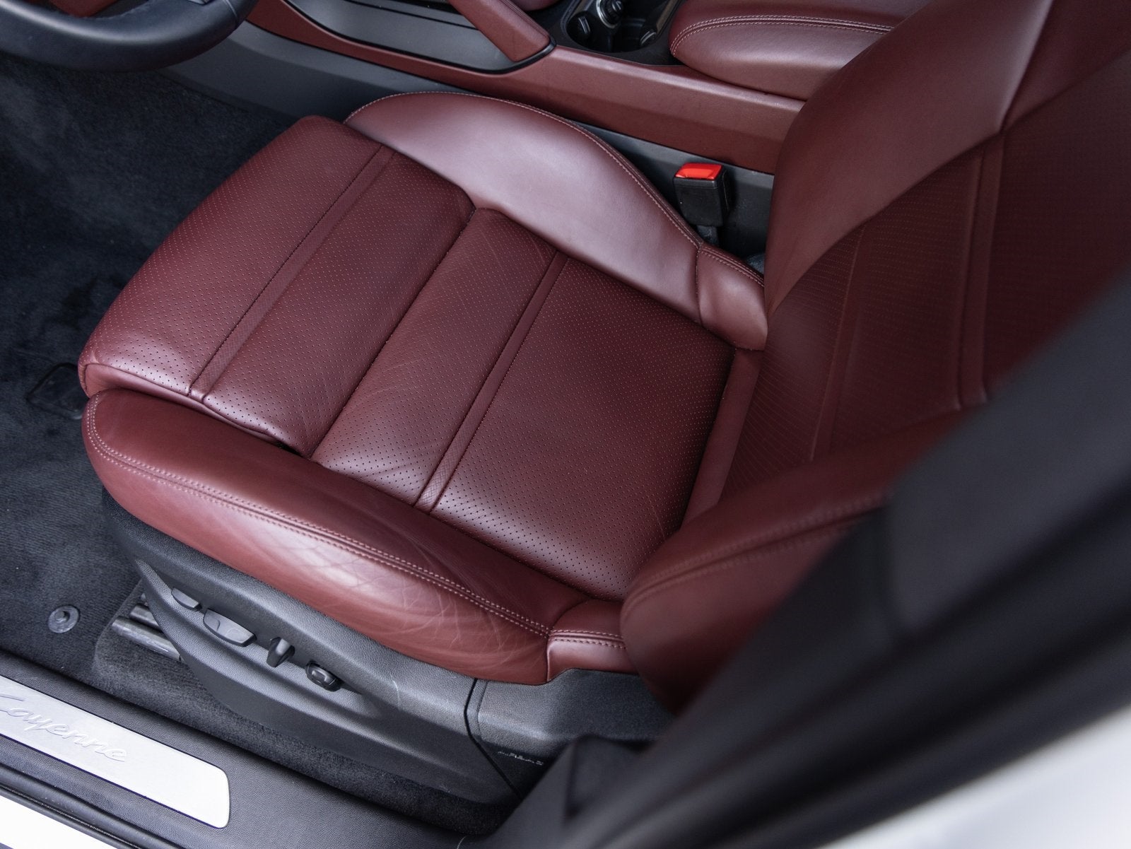 2024 Porsche Cayenne Cayenne (MY24)