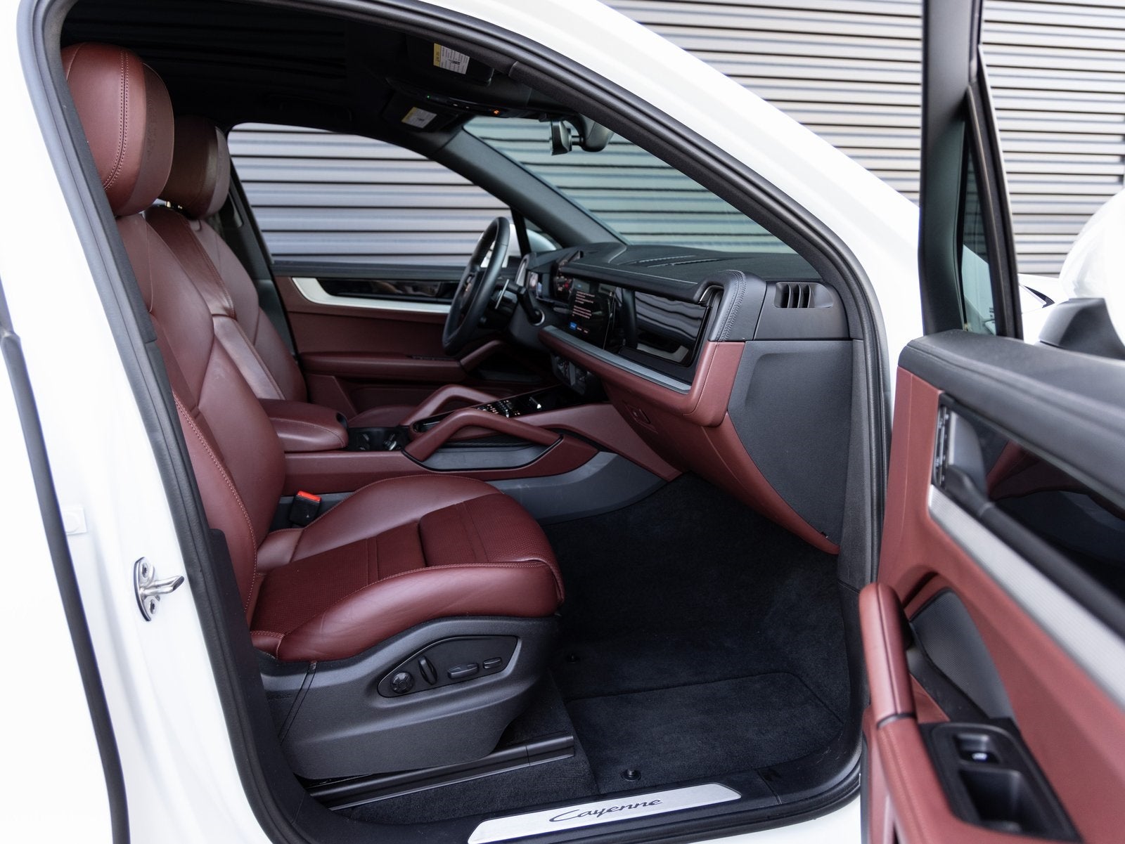 2024 Porsche Cayenne Cayenne (MY24)