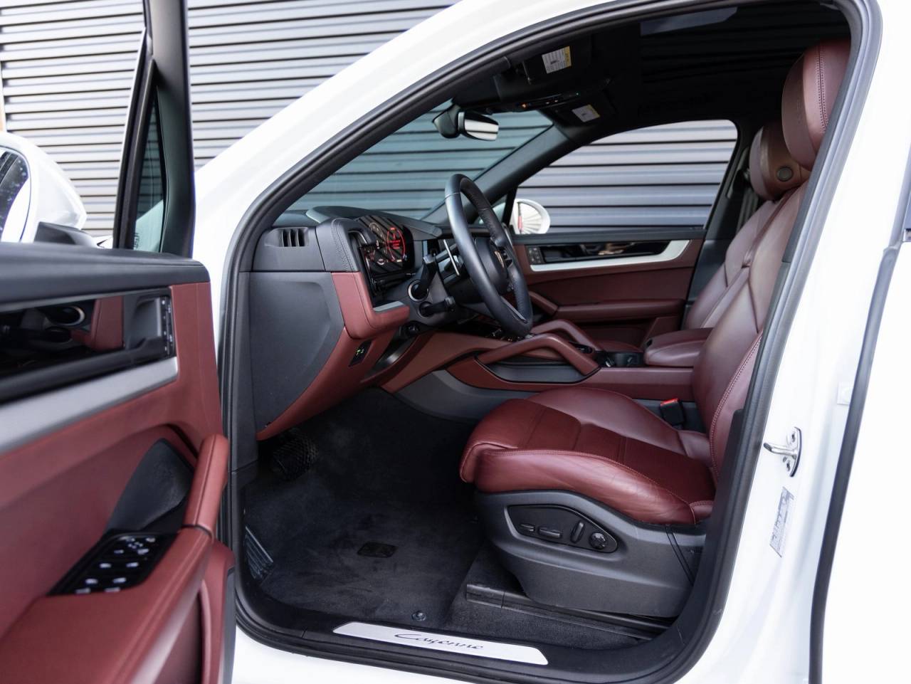 2024 Porsche Cayenne Cayenne (MY24)