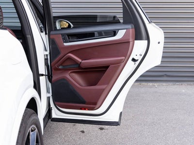 2024 Porsche Cayenne Cayenne (MY24)