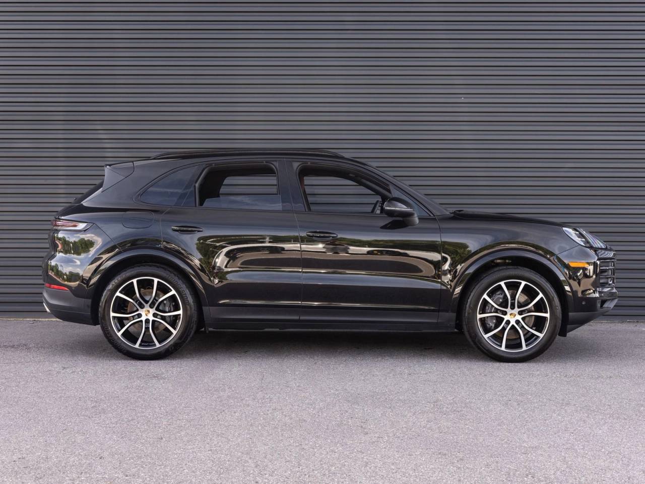 2024 Porsche Cayenne AWD