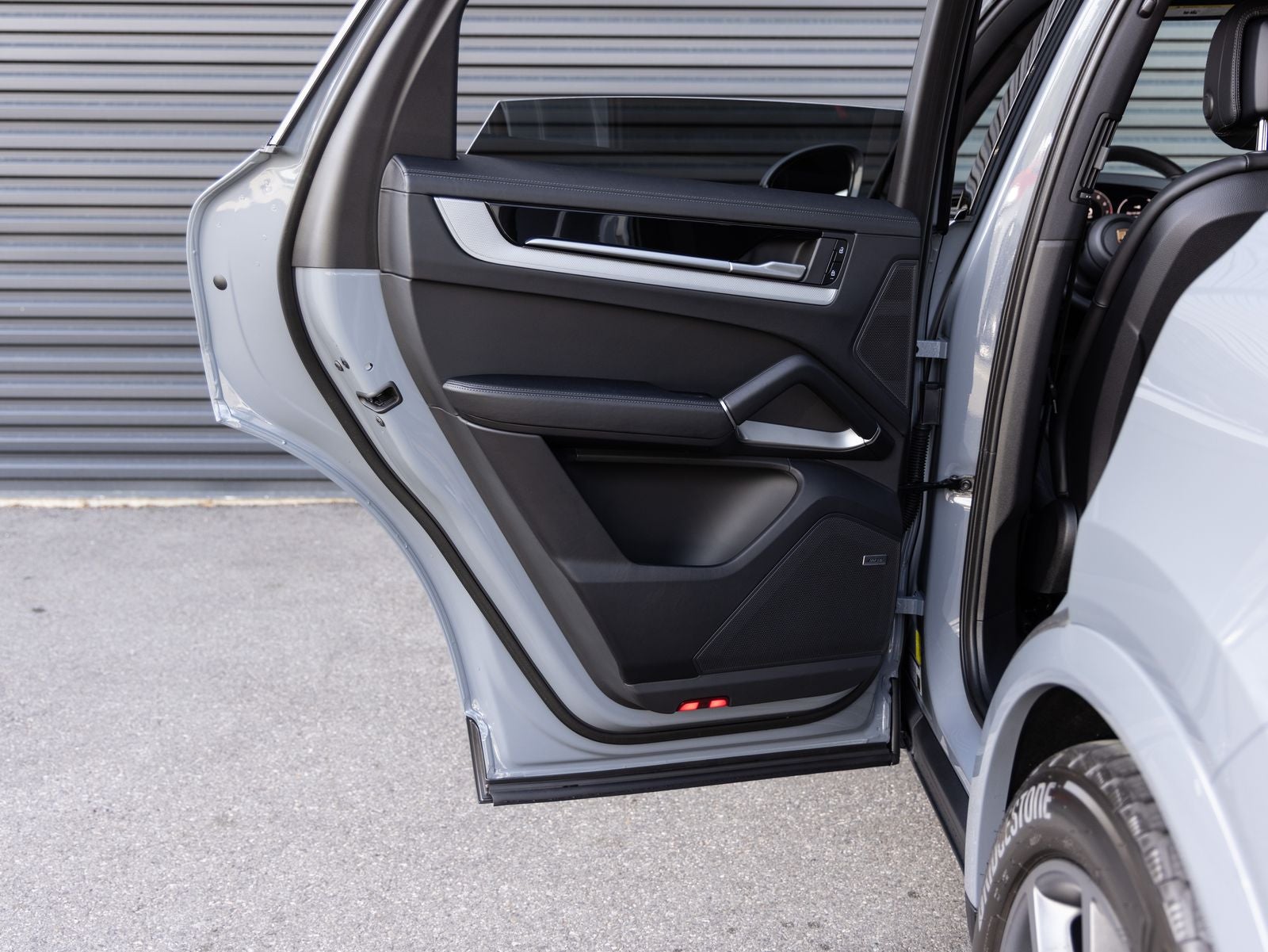 2025 Porsche Cayenne Cayenne