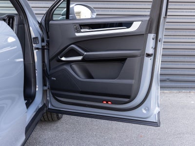 2025 Porsche Cayenne Cayenne