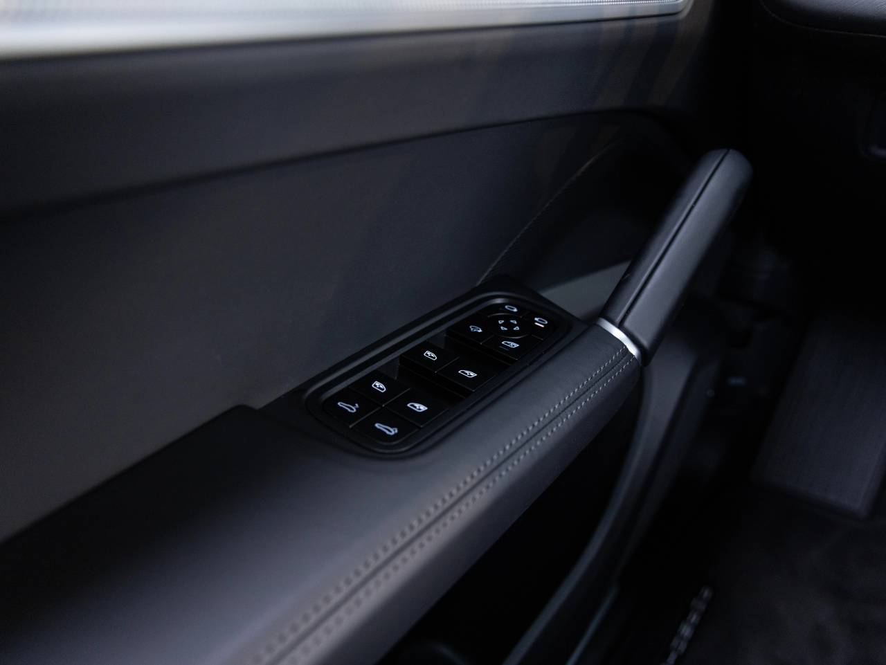 2025 Porsche Cayenne Cayenne