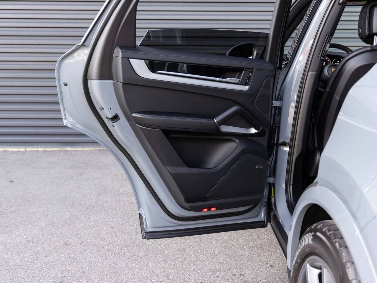 2025 Porsche Cayenne Cayenne