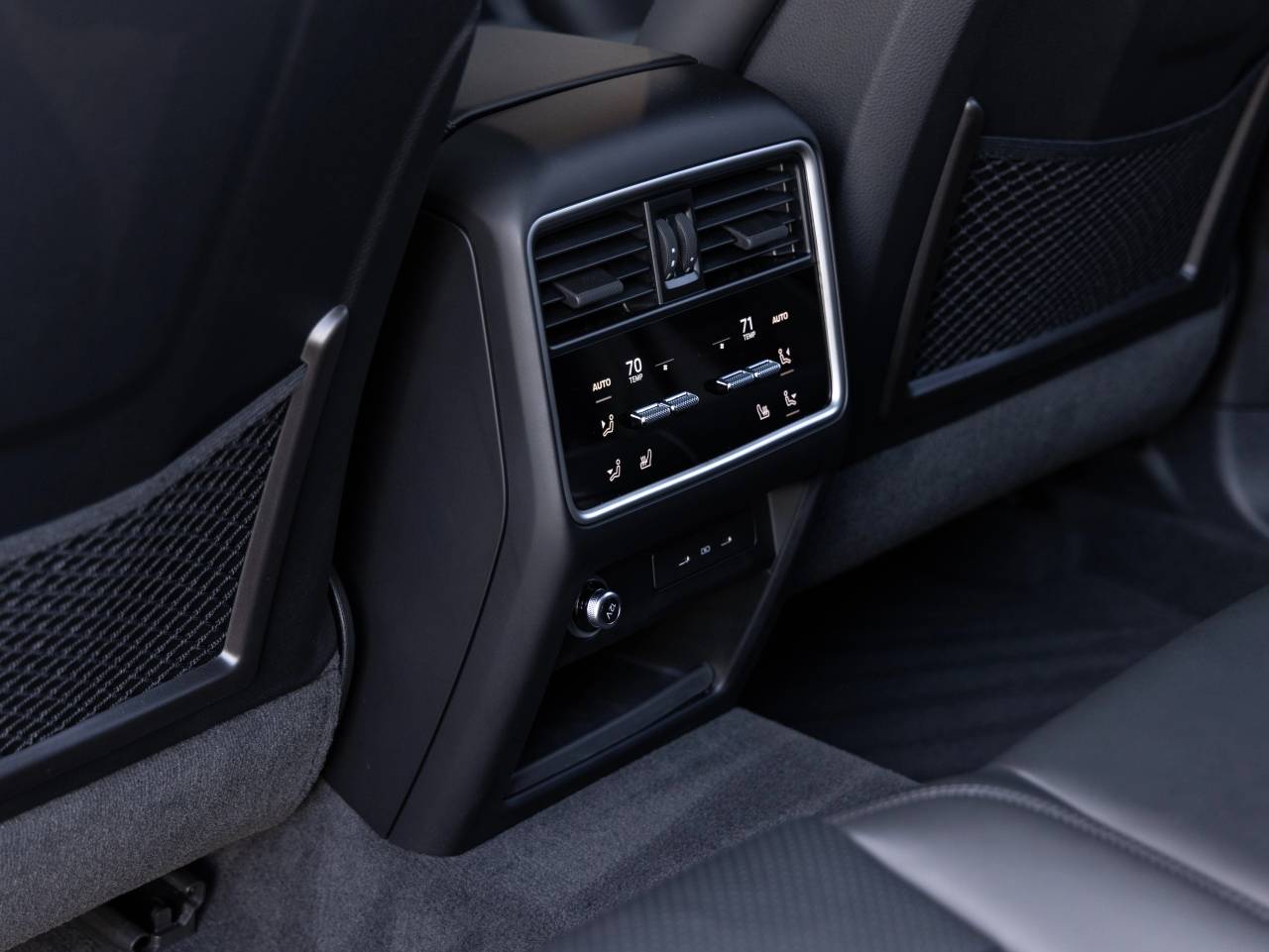 2025 Porsche Cayenne Cayenne