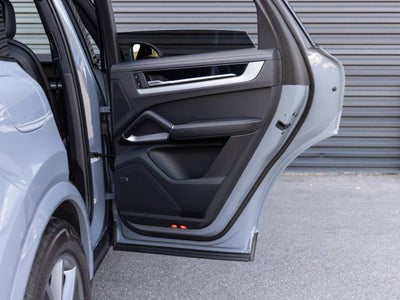 2025 Porsche Cayenne Cayenne