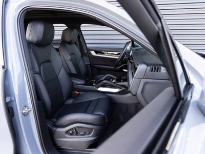 2025 Porsche Cayenne Cayenne
