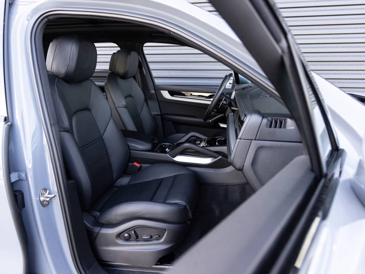 2025 Porsche Cayenne Cayenne