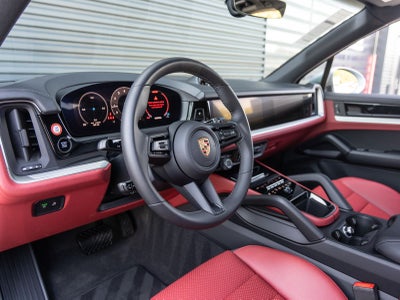 2025 Porsche Cayenne Cayenne