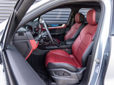 2025 Porsche Cayenne Cayenne