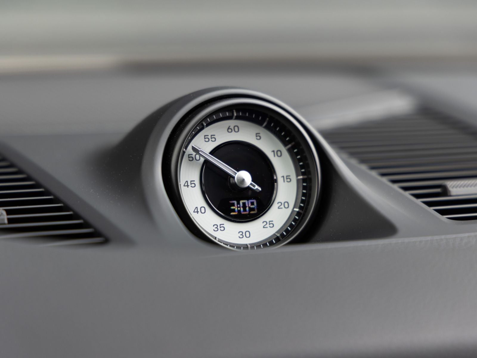 2026 Porsche Cayenne AWD