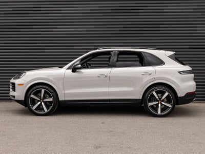 2026 Porsche Cayenne AWD