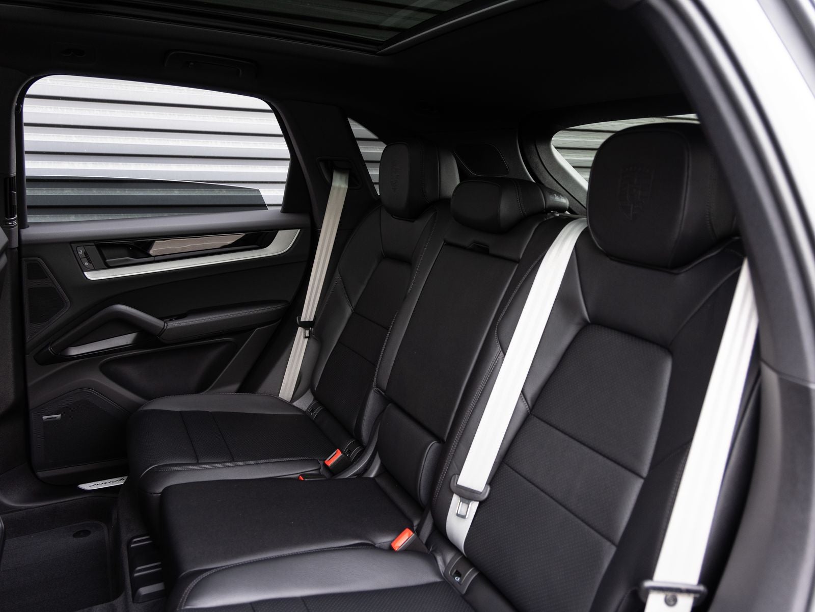 2026 Porsche Cayenne AWD