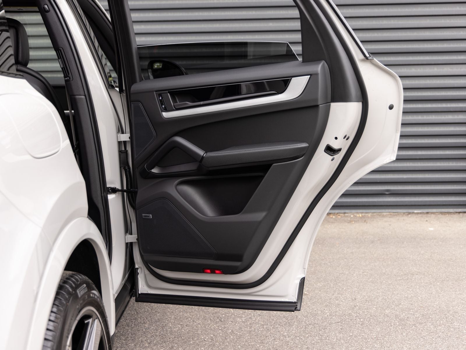 2026 Porsche Cayenne AWD