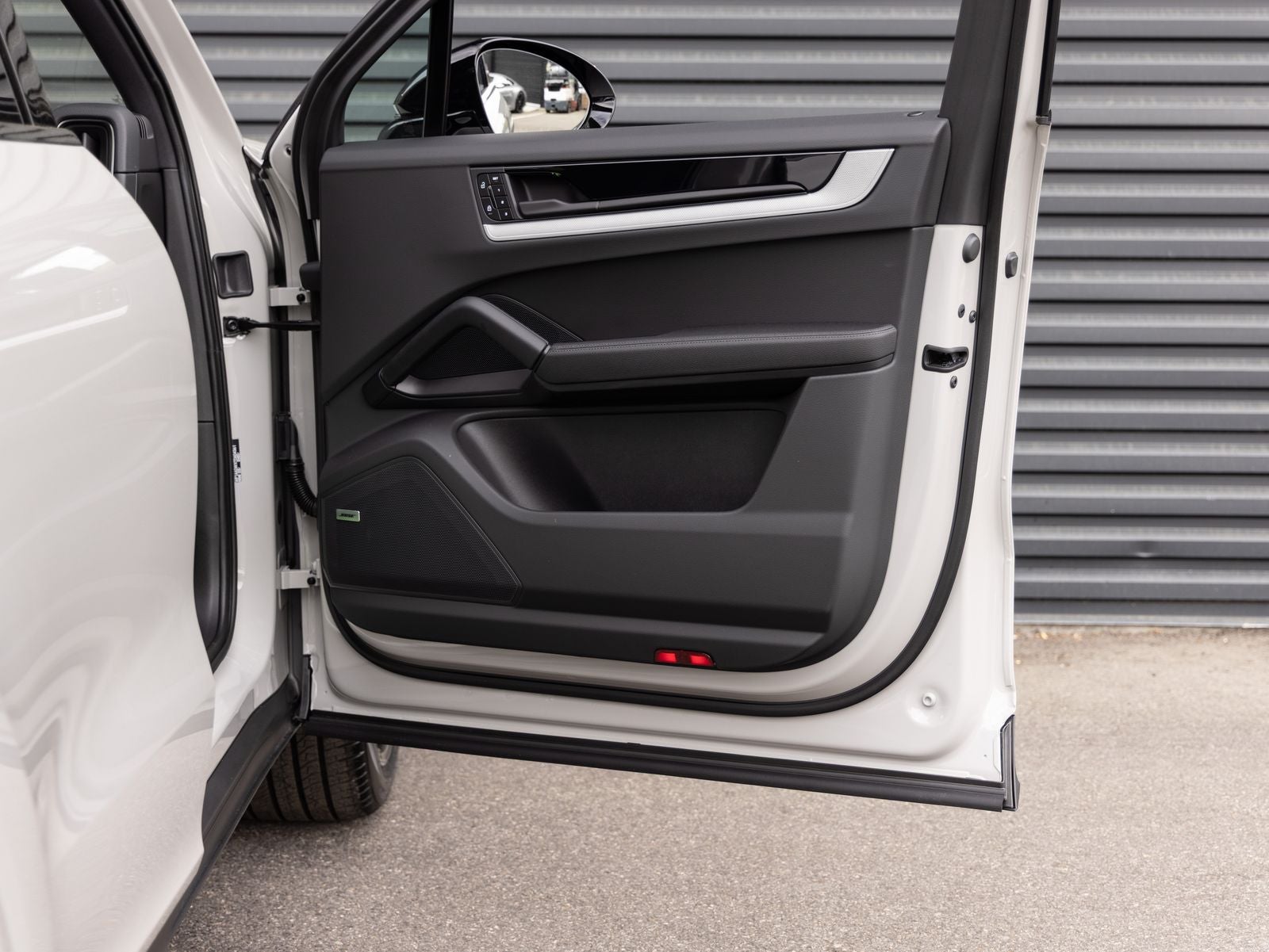 2026 Porsche Cayenne AWD