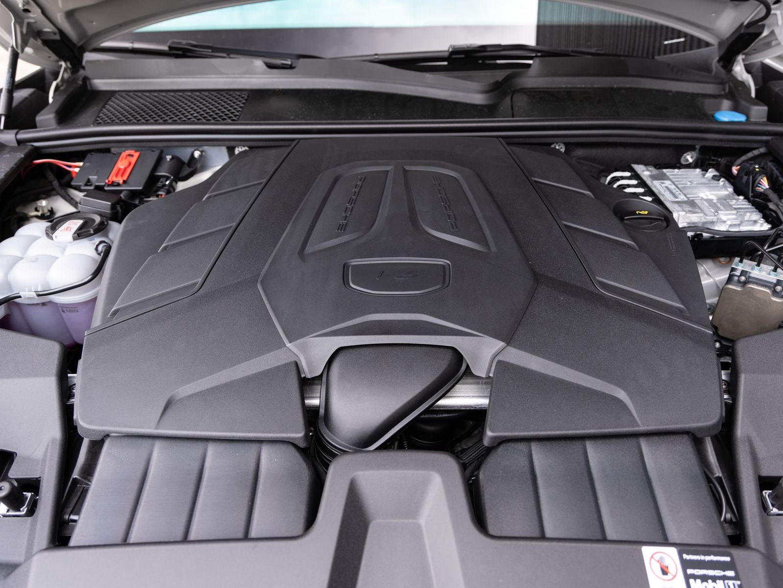 2026 Porsche Cayenne AWD