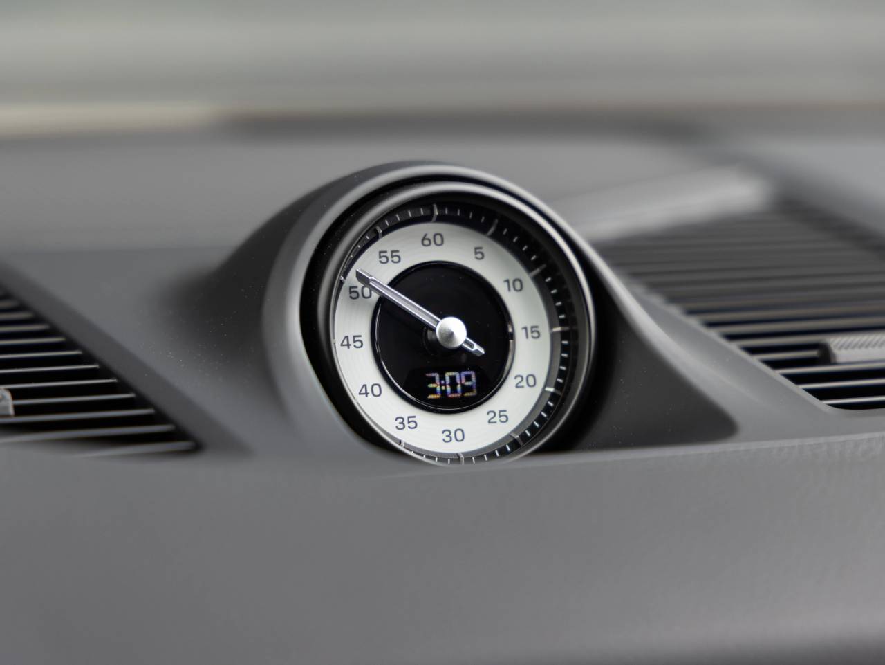 2026 Porsche Cayenne AWD