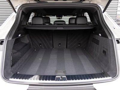 2026 Porsche Cayenne AWD