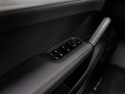 2026 Porsche Cayenne AWD