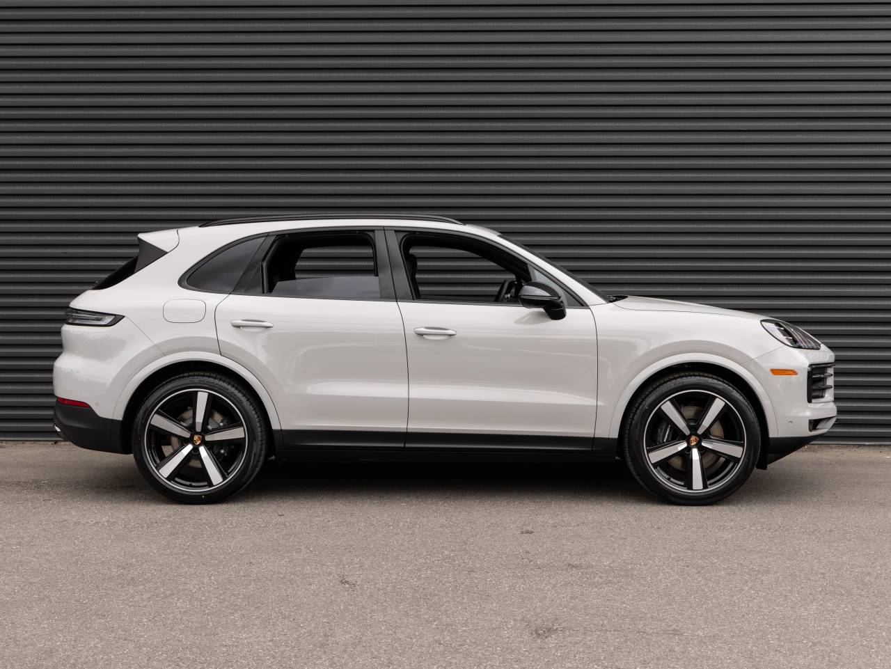 2026 Porsche Cayenne AWD