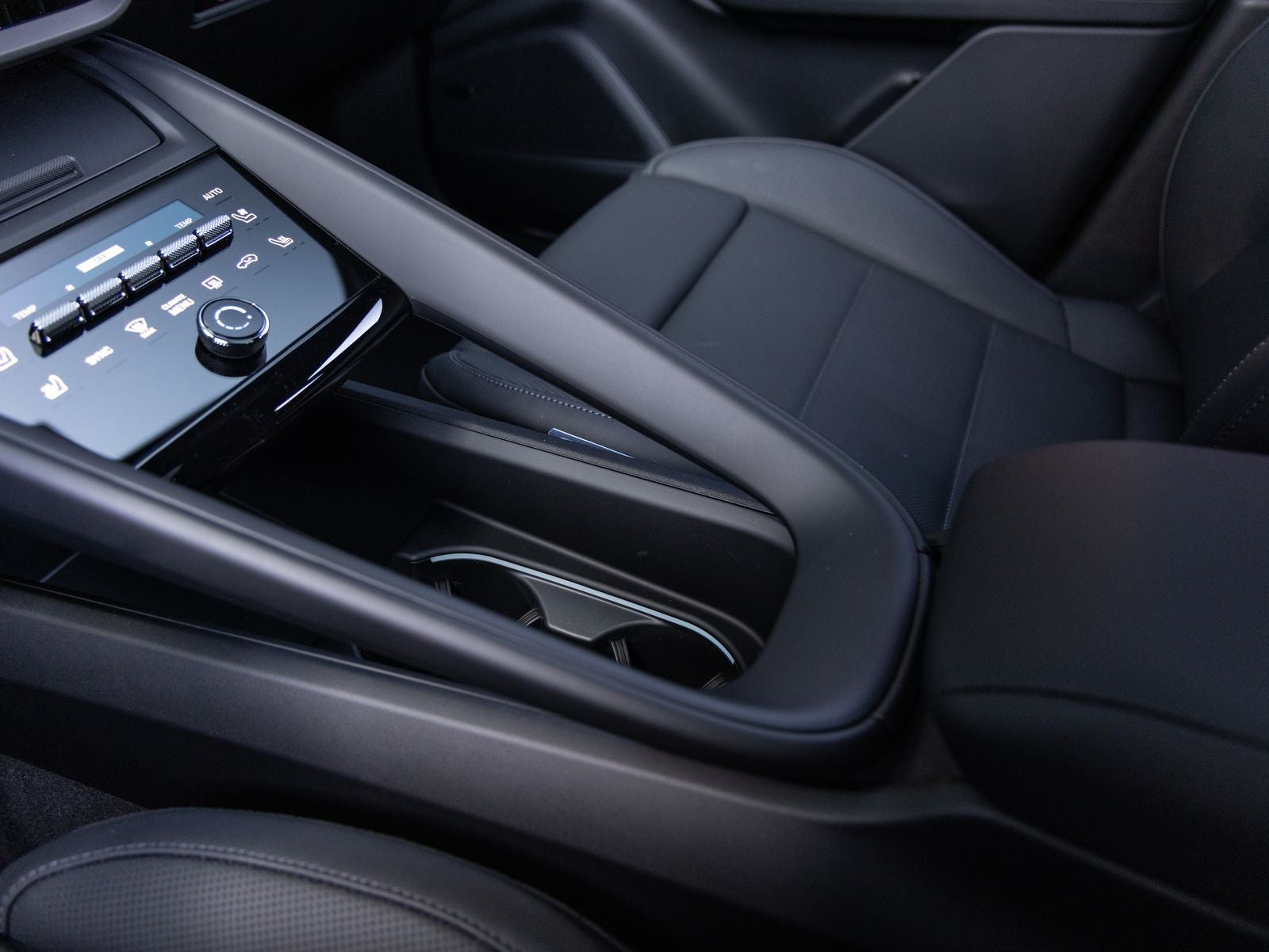 2026 Porsche Macan Macan 4 Electric