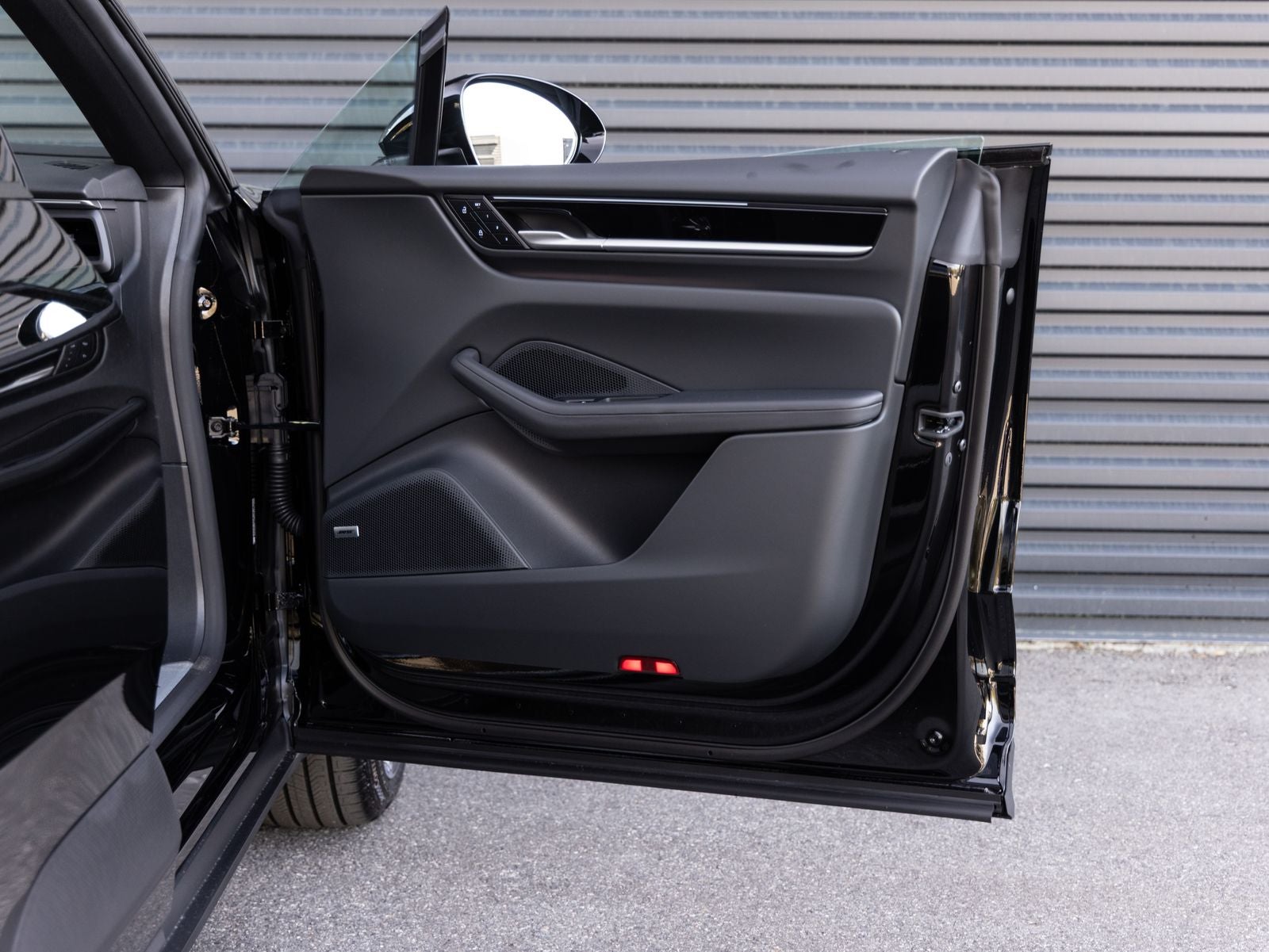 2026 Porsche Macan Macan 4 Electric