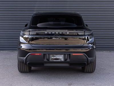 2026 Porsche Macan Macan 4 Electric