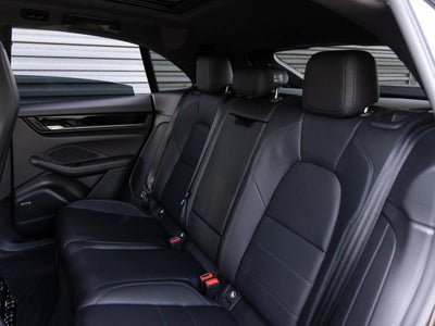 2026 Porsche Macan Macan 4 Electric