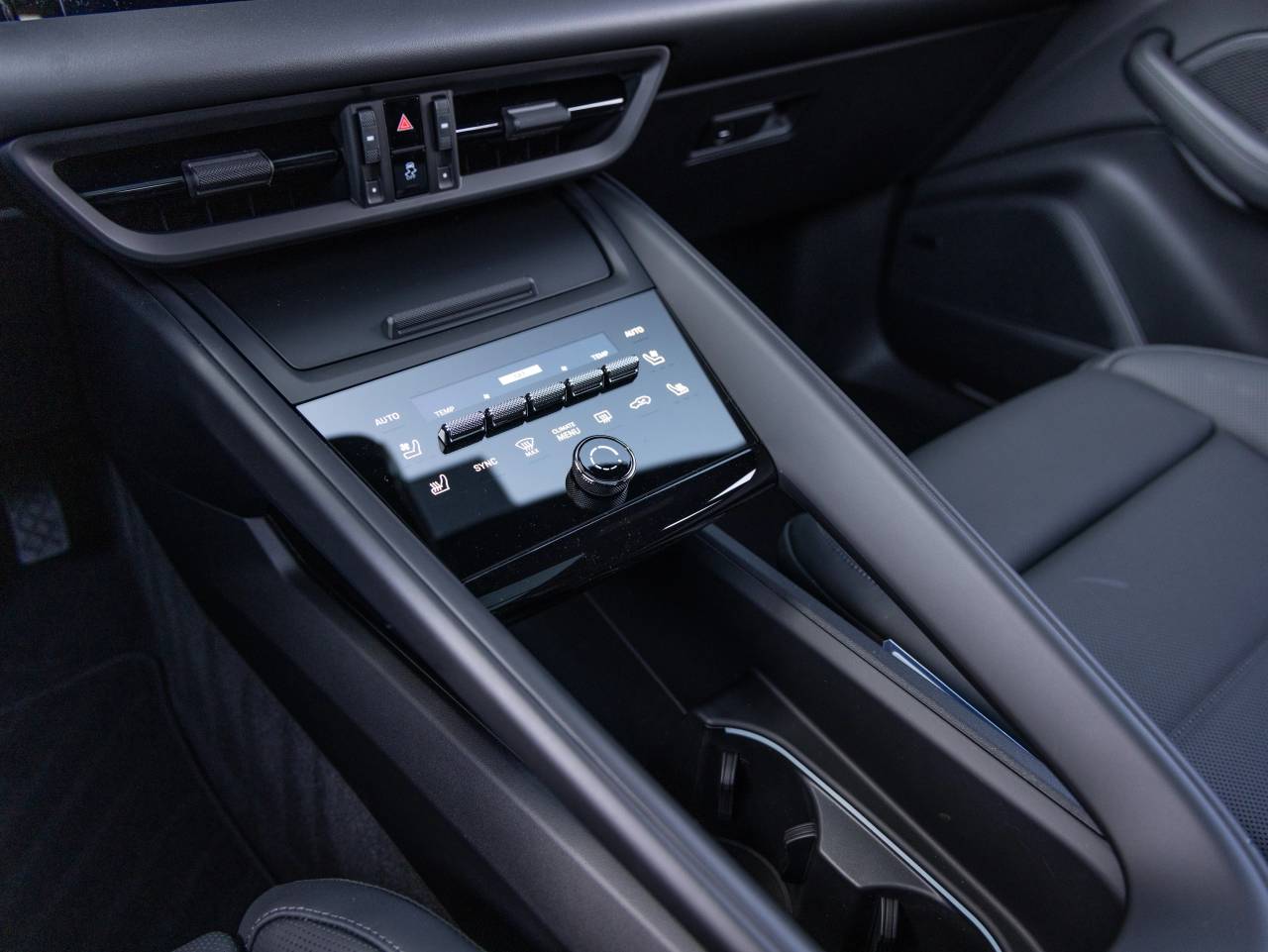 2026 Porsche Macan Macan 4 Electric