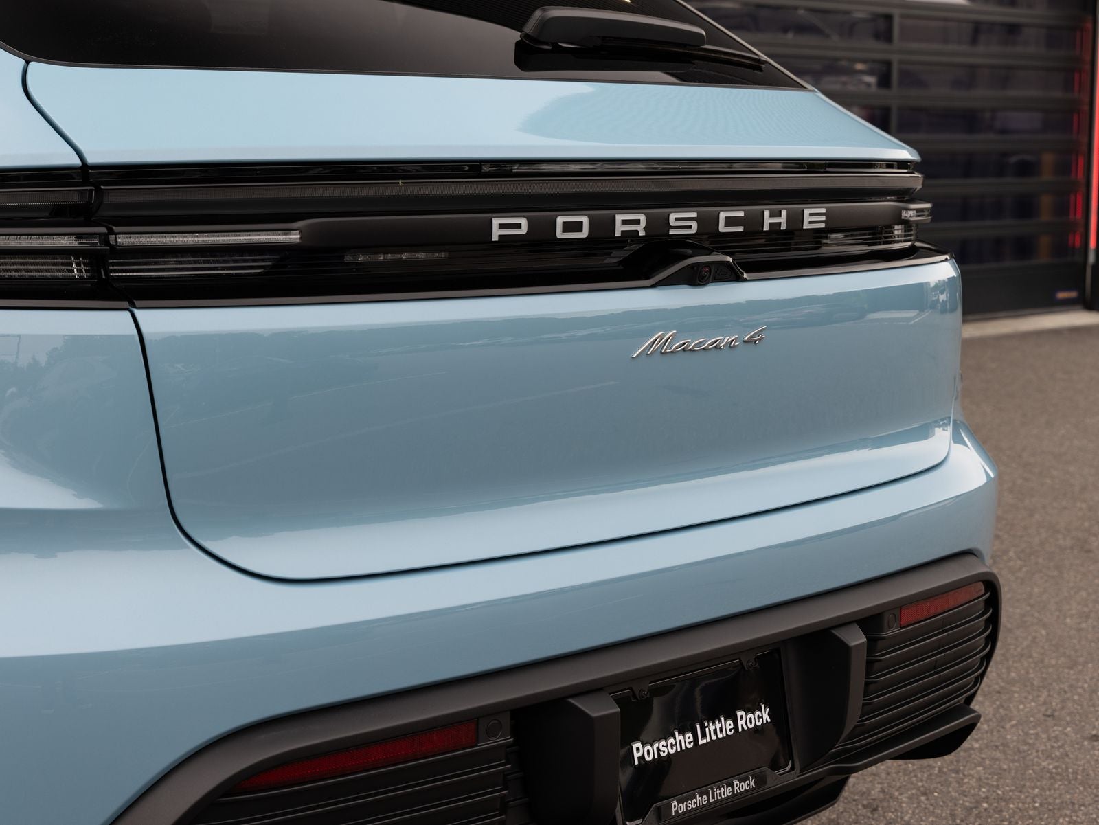 2026 Porsche Macan 4 Electric