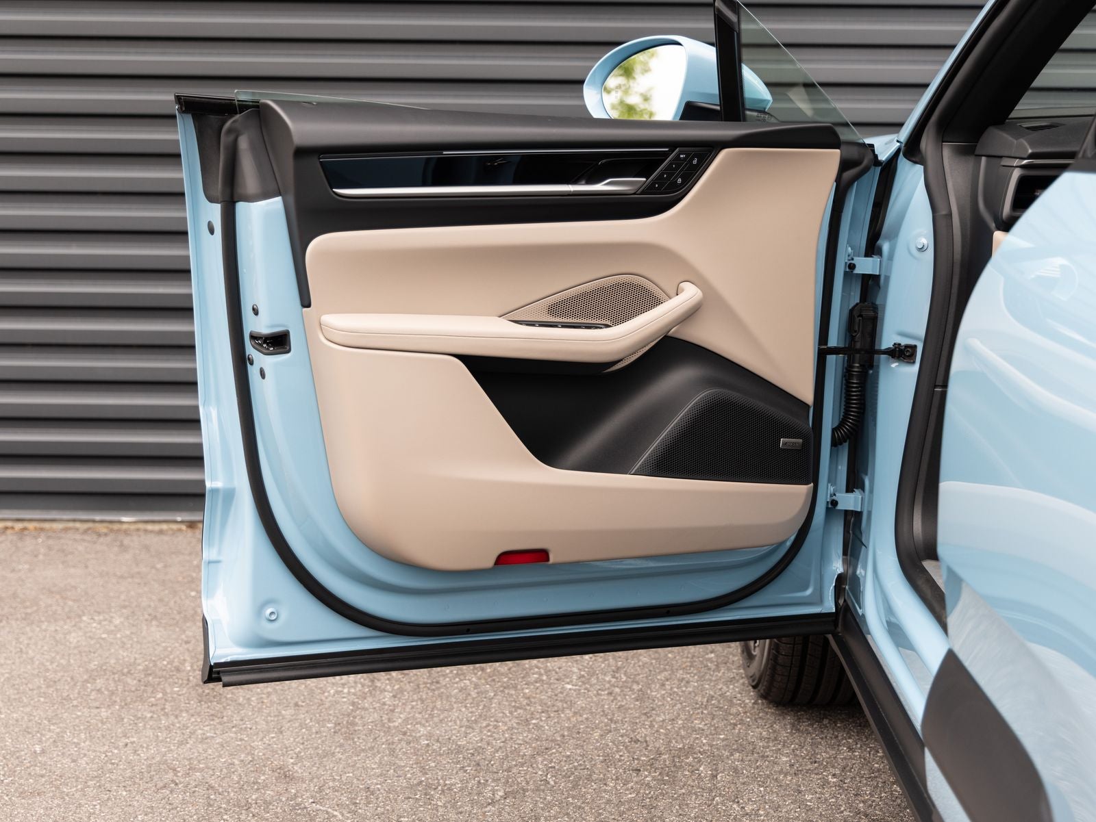 2026 Porsche Macan 4 Electric