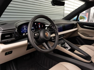 2026 Porsche Macan 4 Electric