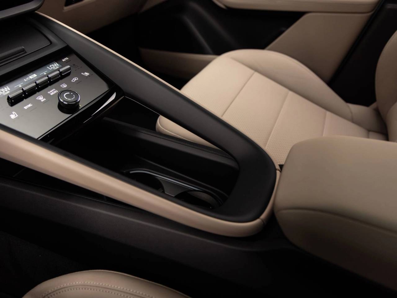 2026 Porsche Macan 4 Electric