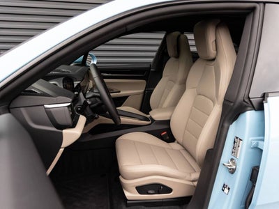 2026 Porsche Macan 4 Electric