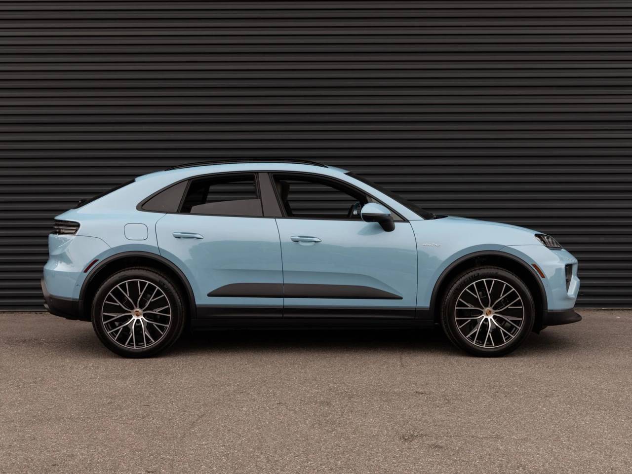 2026 Porsche Macan 4 Electric
