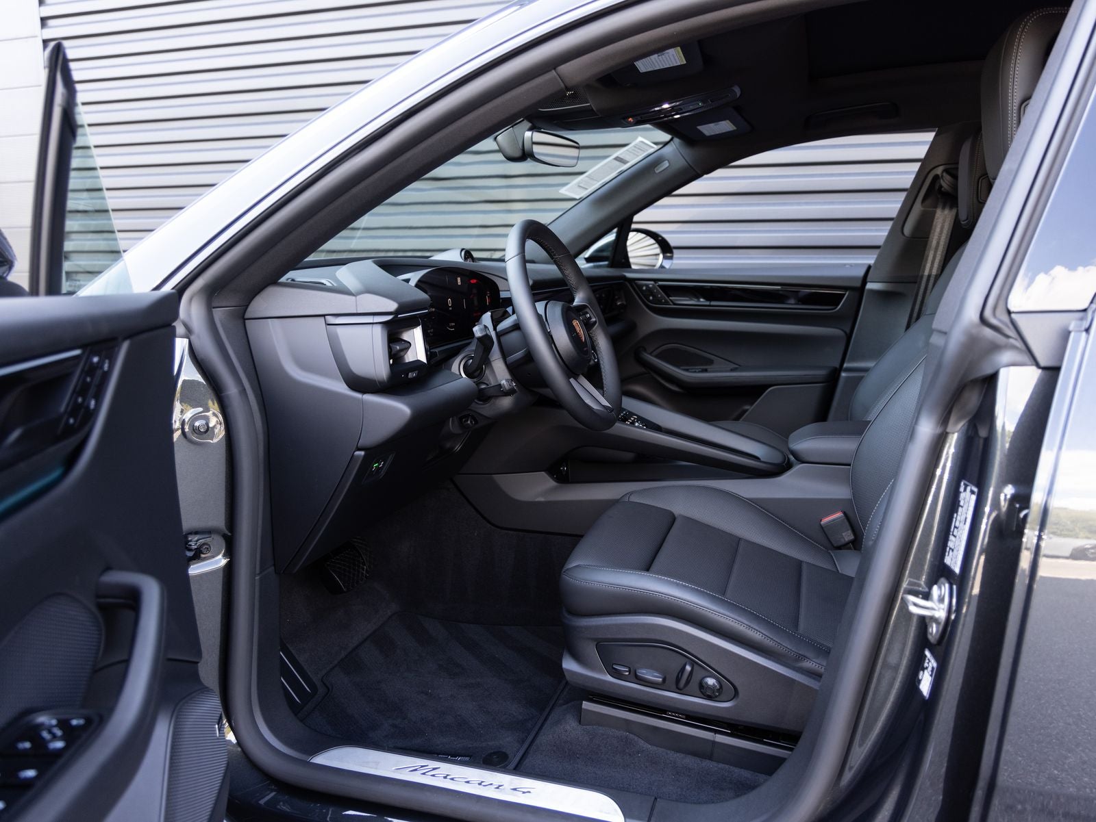 2026 Porsche Macan Macan 4 Electric