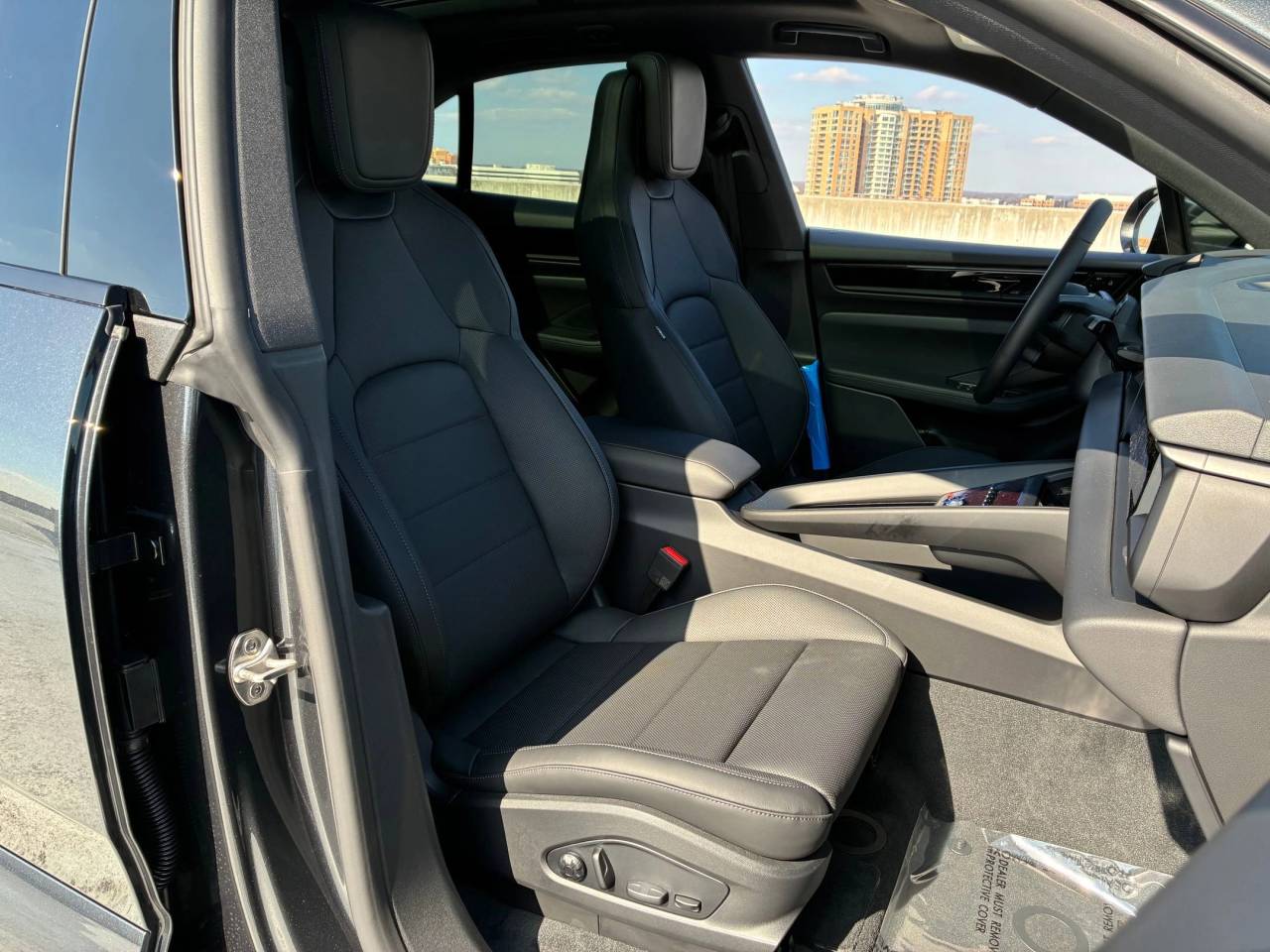 2026 Porsche Macan Macan 4 Electric