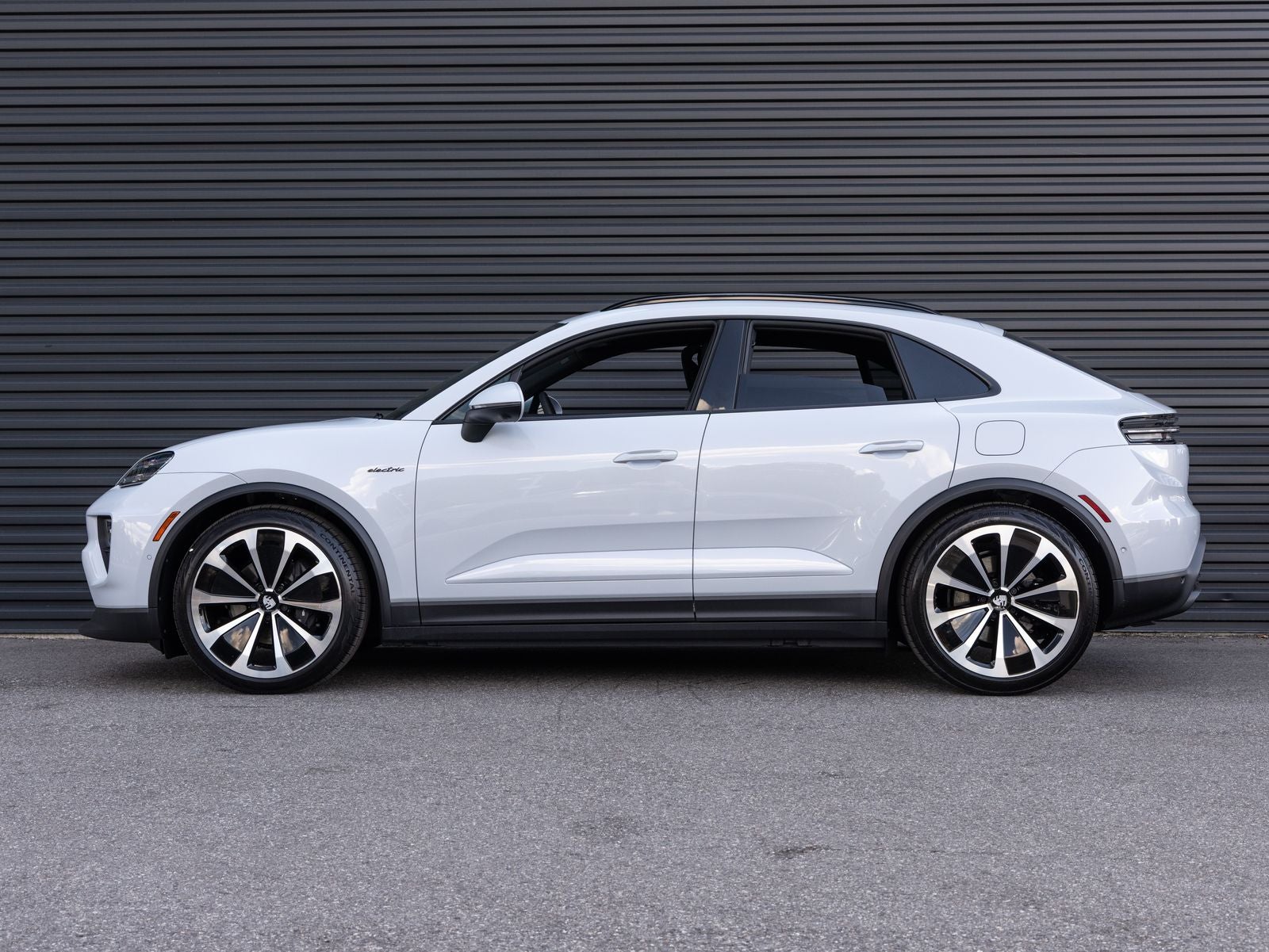 2026 Porsche Macan Macan 4 Electric
