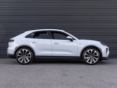 2026 Porsche Macan Macan 4 Electric