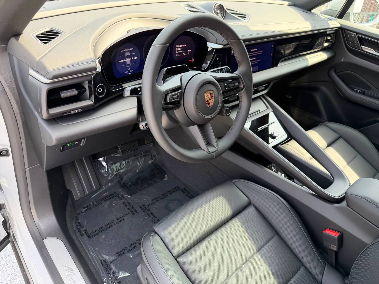2026 Porsche Macan Macan 4 Electric