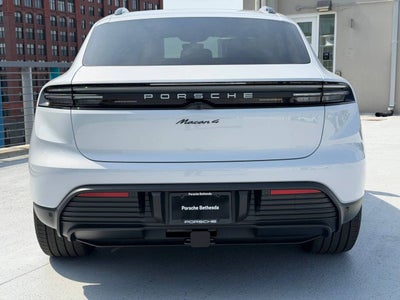 2026 Porsche Macan Macan 4 Electric