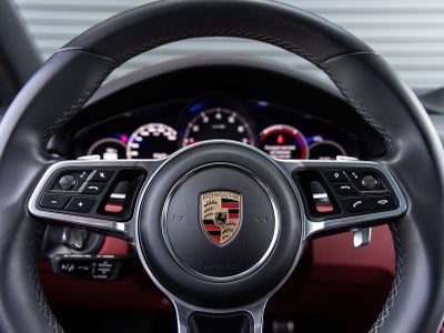 2023 Porsche Cayenne S Platinum Edition