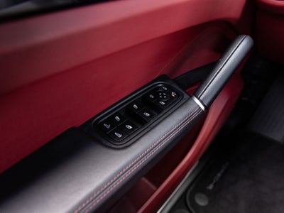 2023 Porsche Cayenne S Platinum Edition